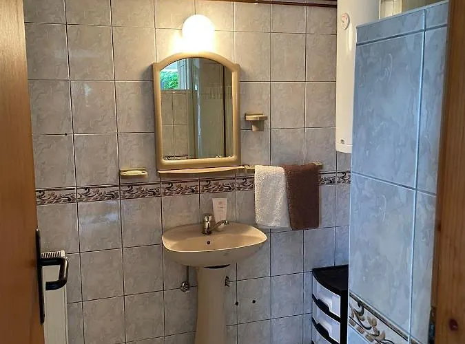 Starcevic Arandelovac Obavestenje Proveriti Raspolozivost Putem Poruke Zbog Ucestalih Laznih Rezervacija